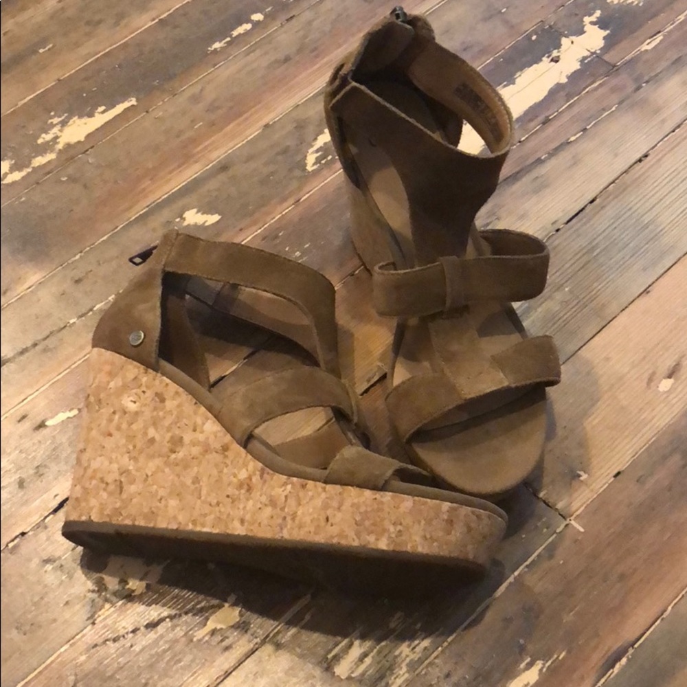 UGG wedges